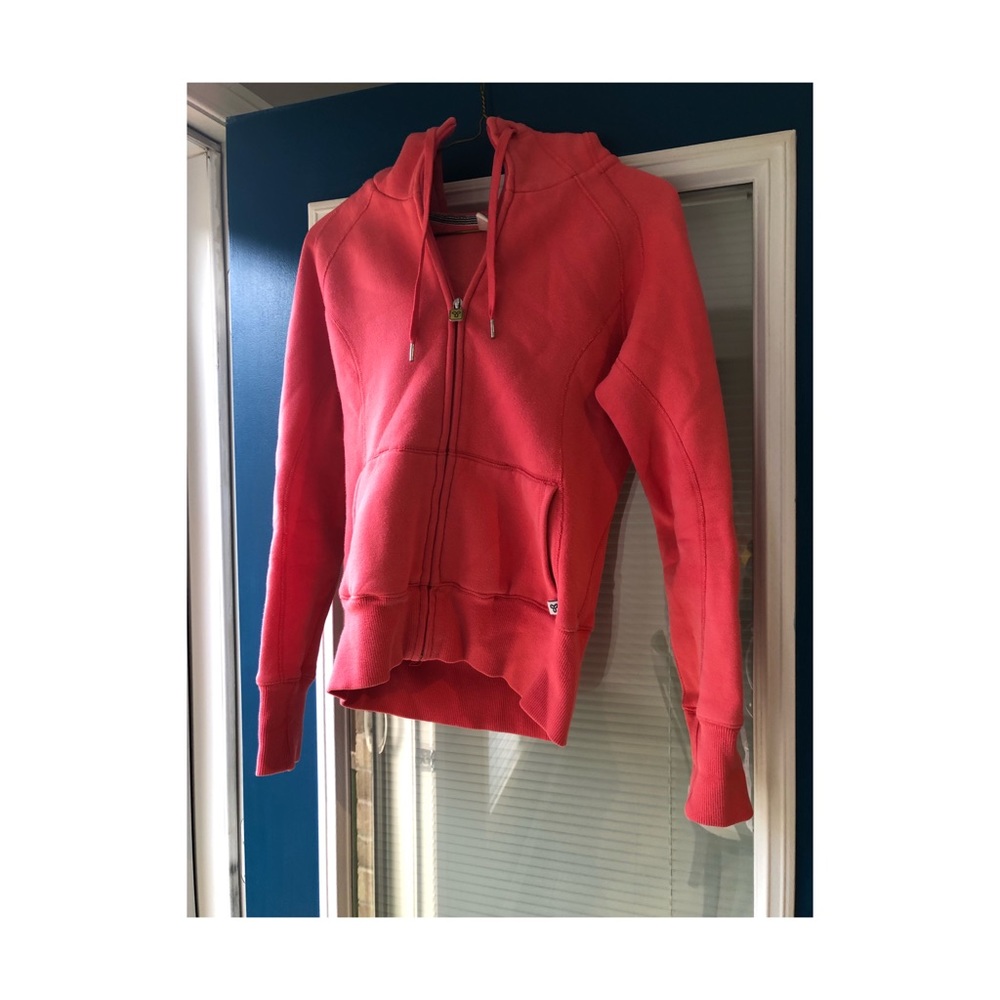 Aritzia TNA hoodie/ sweatshirt